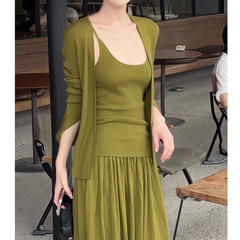 套装新款2025秋日穿搭御姐风宽松显瘦吊带背心开衫半身裙三件套女