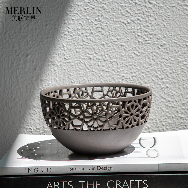 American High-End Matte Ceramic Fruit Bowl with Cut Out Design, Home Decoration, Creative Bowl, Table Crafts
