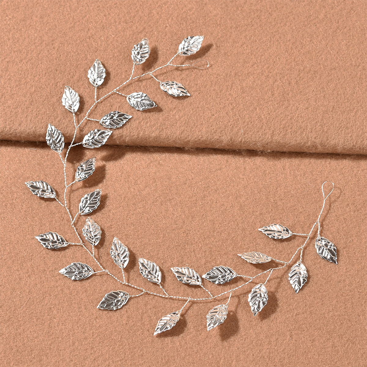 12g Weight Jewelry Headband Hair Accessories Type 1 Piece Quantity Party Occasion Alloy Material Leaf Pattern Women's Gender Sweet Style Sweet Women's Leaf Alloy Jewelry Headband 1
