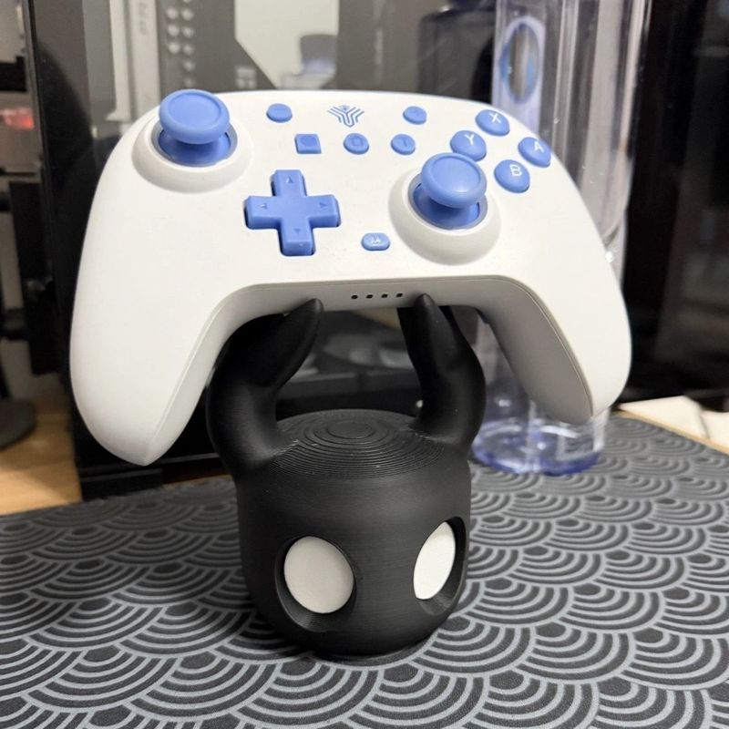 Xbox ps5游戏手柄支架空可爱空洞骑士周边桌面模型摆件3d打印桌搭|undefined