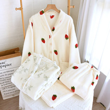 新款珊瑚绒睡衣女士秋冬2025年冬天法兰绒加厚保暖甜美家居服套装