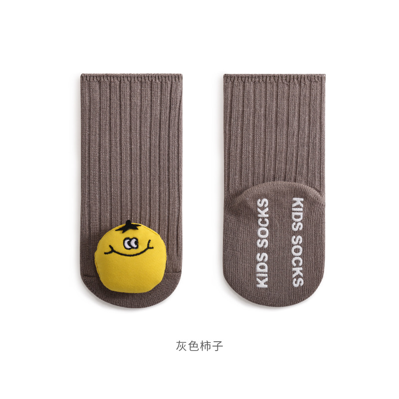 2023 otoño nuevo bebé calcetines de dibujos animados lindo muñeca media pantorrilla calcetines de algodón antideslizante