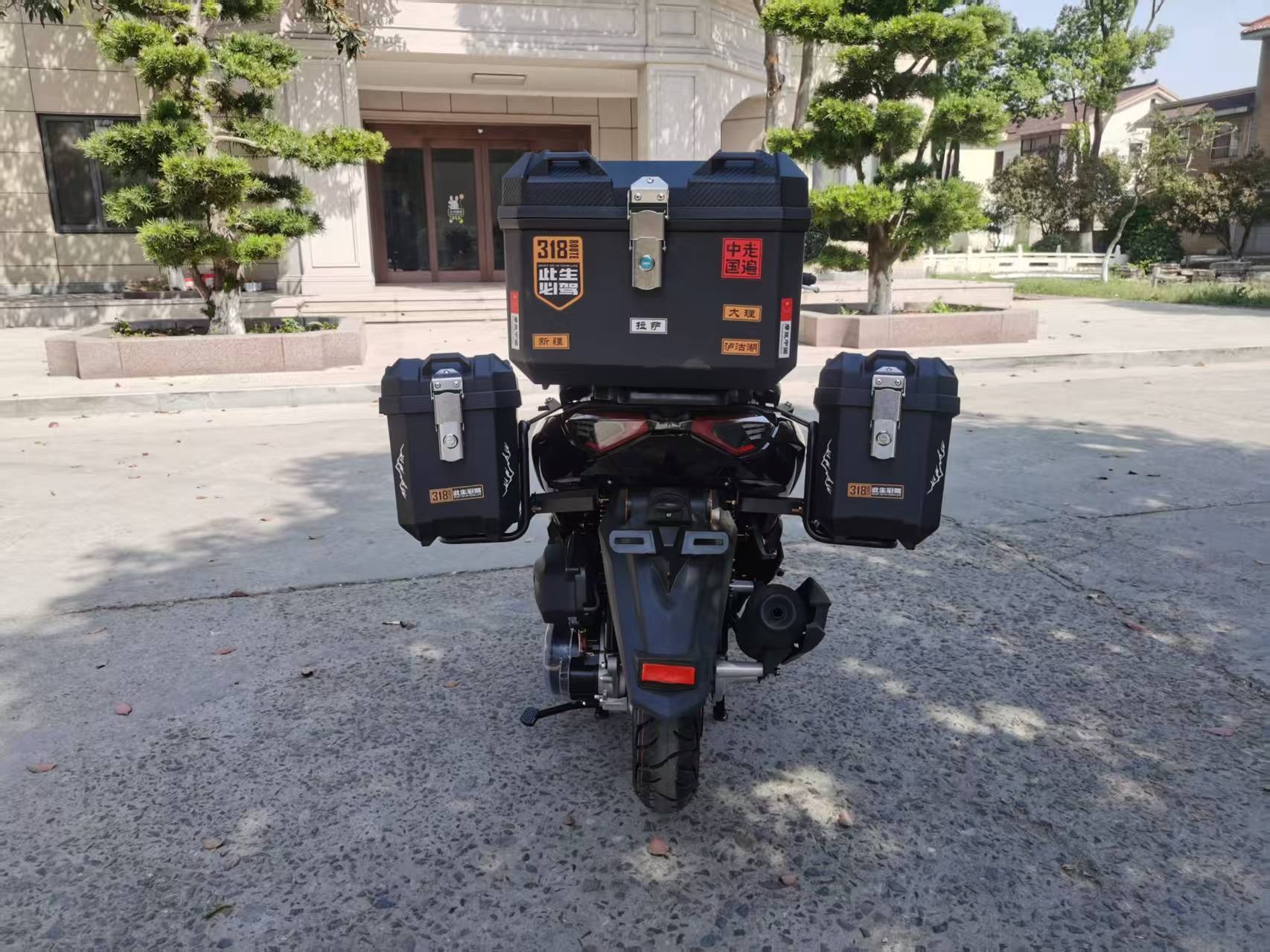 Cross-Border Hot-Selling Powerful Vehicle 4Th Generation Two-Wheeled Motorcycle for Adults to Commute and Commute Large Fuel-Saving Scooter Motorcycle