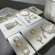 石膏洞洞石珠宝展示饰品拍摄道具耳环项链戒指展示板首饰柜台陈列