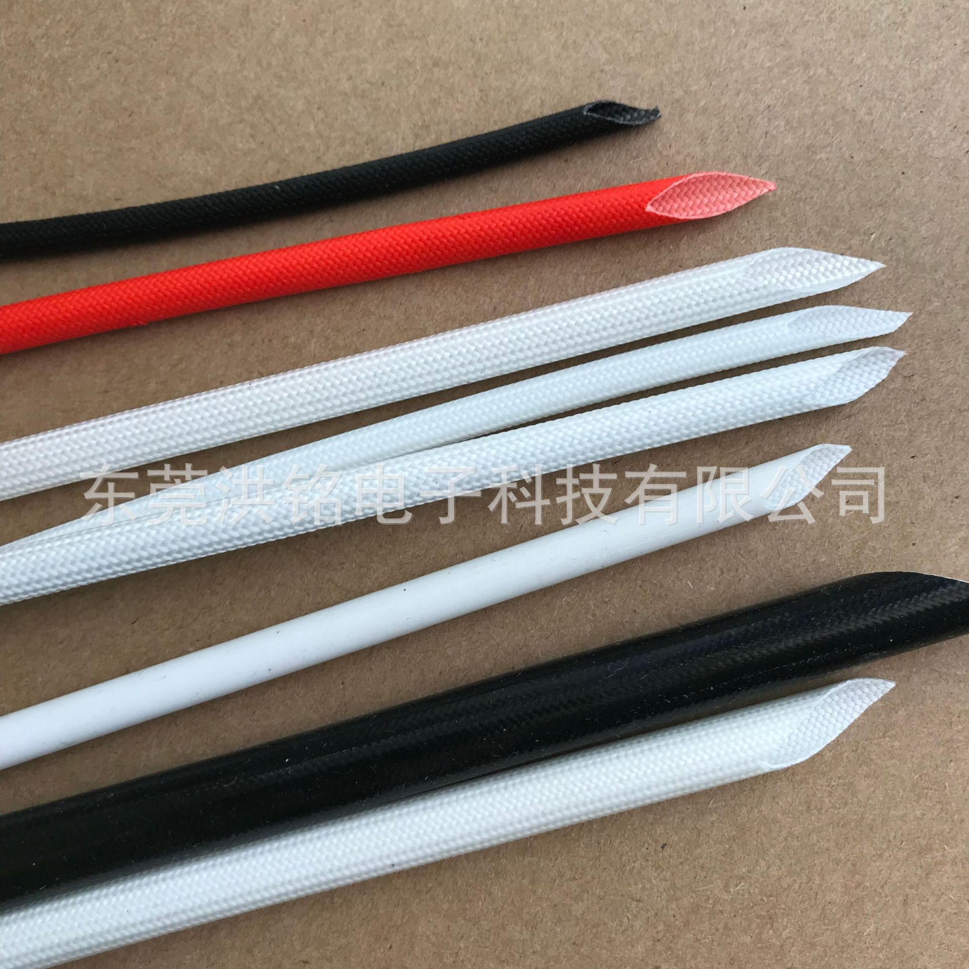 供应UL环保阻燃玻璃纤维管 矽套管 玻纤管 高温套管