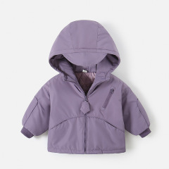 女の子の冬服の綿服2-3歳秋冬の新型子供の中で子供の純色の韓範ファッションの洋風綿服