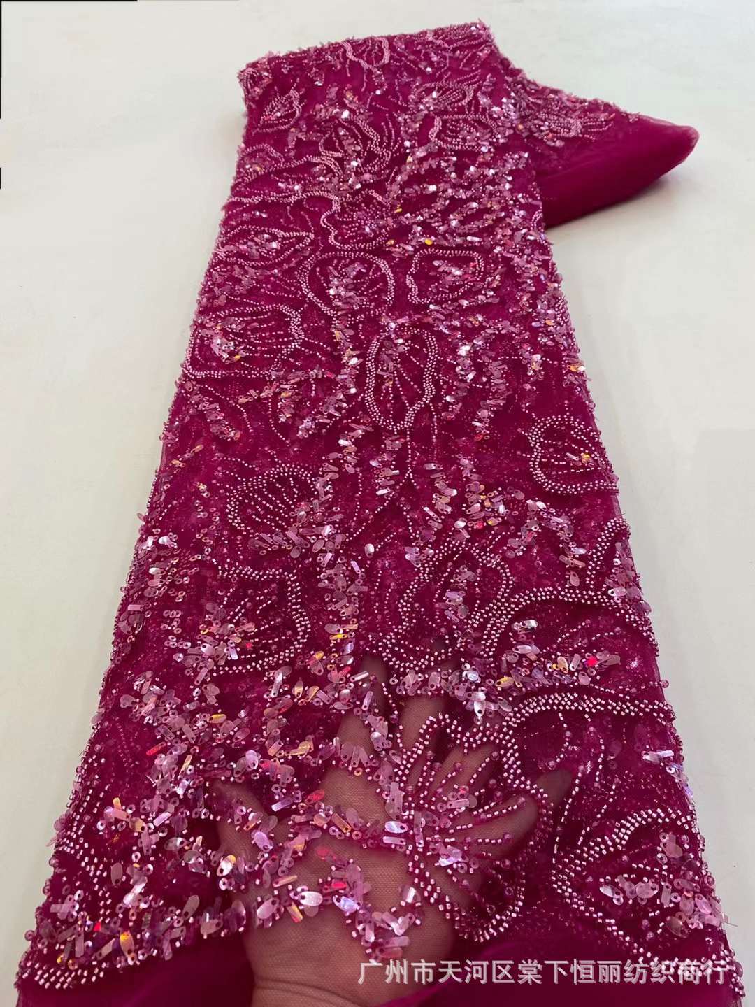 Clásico de lentejuelas rayas perlas bordado lentejuelas malla moda vestido novia con cuentas tela laceMN317
