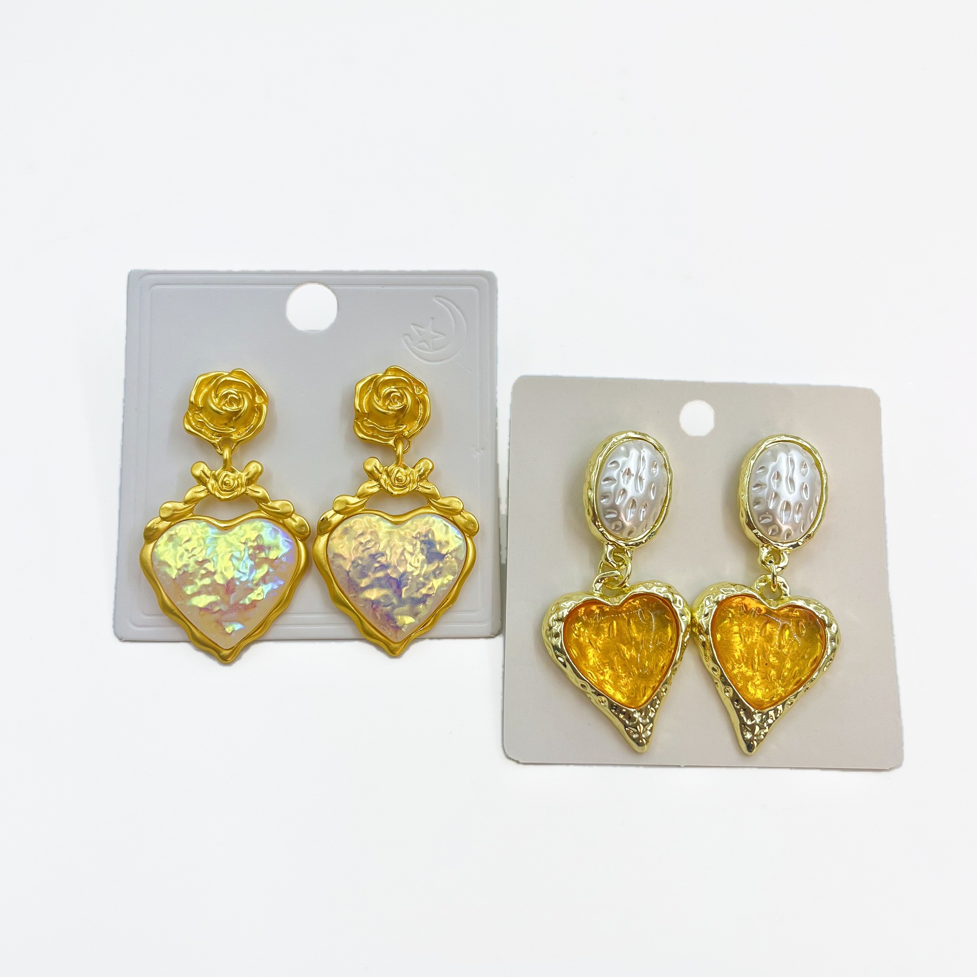 24g Weight Alloy Ear Needle Material Drop Earrings Classification 1 Pair Quantity Banquet, Daily, Party Occasion Alloy Material Heart Shape Pattern Women's Gender Casual, Retro Style 1 Pair Casual Retro Heart Shape Alloy Drop Earrings 6