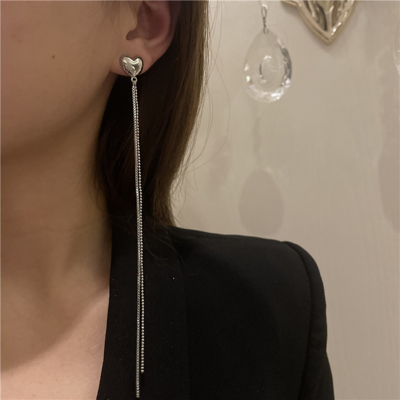 Personality Small Ear Clip Heart Tassel Balloon Ear Bone Clip display picture 2