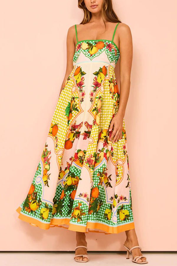 Maitê Dress on Model