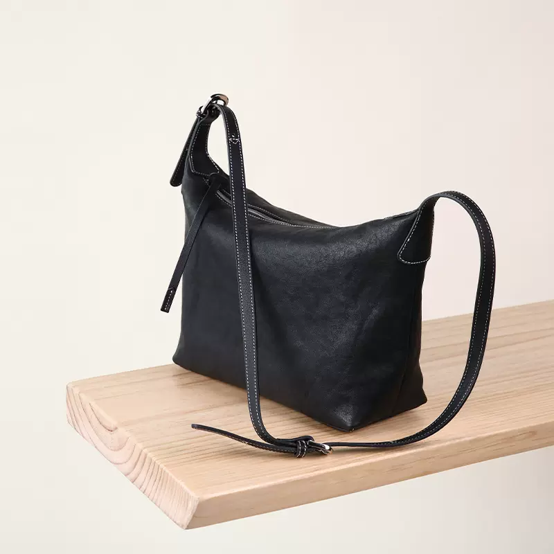 2025新款头层牛皮包植鞣皮女包双肩带两用腋下包真皮女包斜挎包包