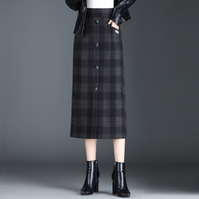格子长款包臀裙女修身显瘦一步裙2024秋冬款松紧腰毛呢气质半身裙