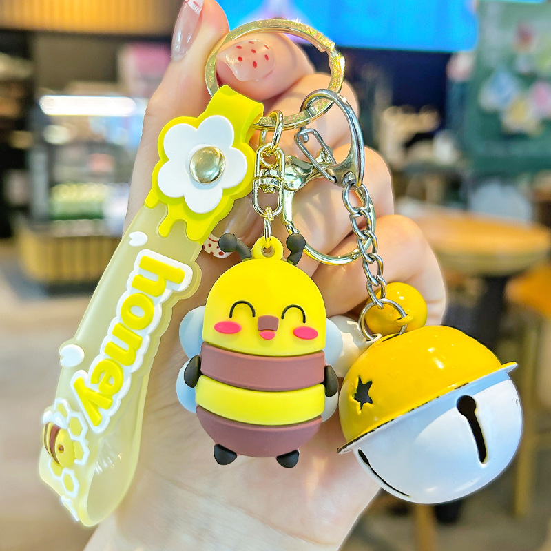 2025 nuevo llavero de abeja de libélula de dibujos animados muñeca de insecto creativo bolso de escuela de estudiante colgante pequeño regalo