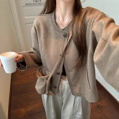 爆款小香风短款毛呢外套女2025新款秋冬小个子圆领明线配包包上衣