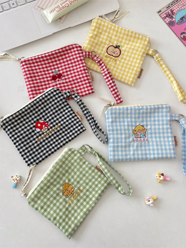 58153 Cute Embroidered Storage Bag Coin Purse Portable Headphone Miscellaneous Organizer Bag Lipstick Jewelry Coin Storage