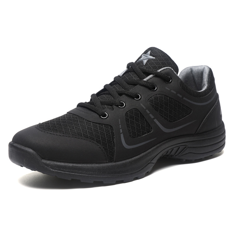 Zapatos de entrenamiento para hombre primavera y otoño al aire libre montañismo zapatos para correr malla negra transpirable y resistente al desgaste entrenamiento ultraligero zapatos casuales para hombre