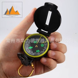 指南针;放大镜;其他户外用品