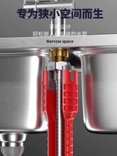 ?���๦��ˮ�۰��ְ��b����ˮ�ܔQ�ɺ�һ�lԡ��ϴĘ��ˮ���^