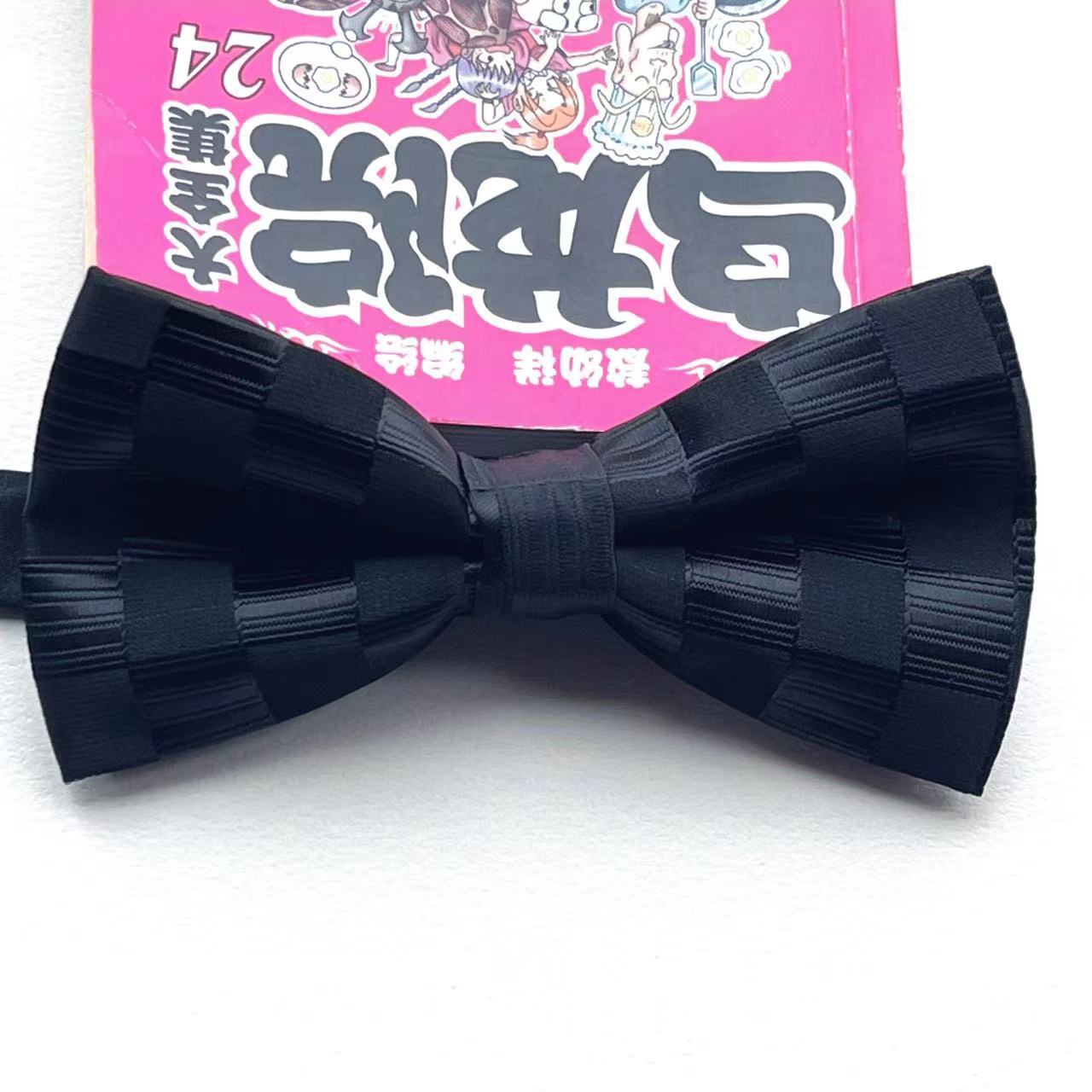 큰 검은 색 격자