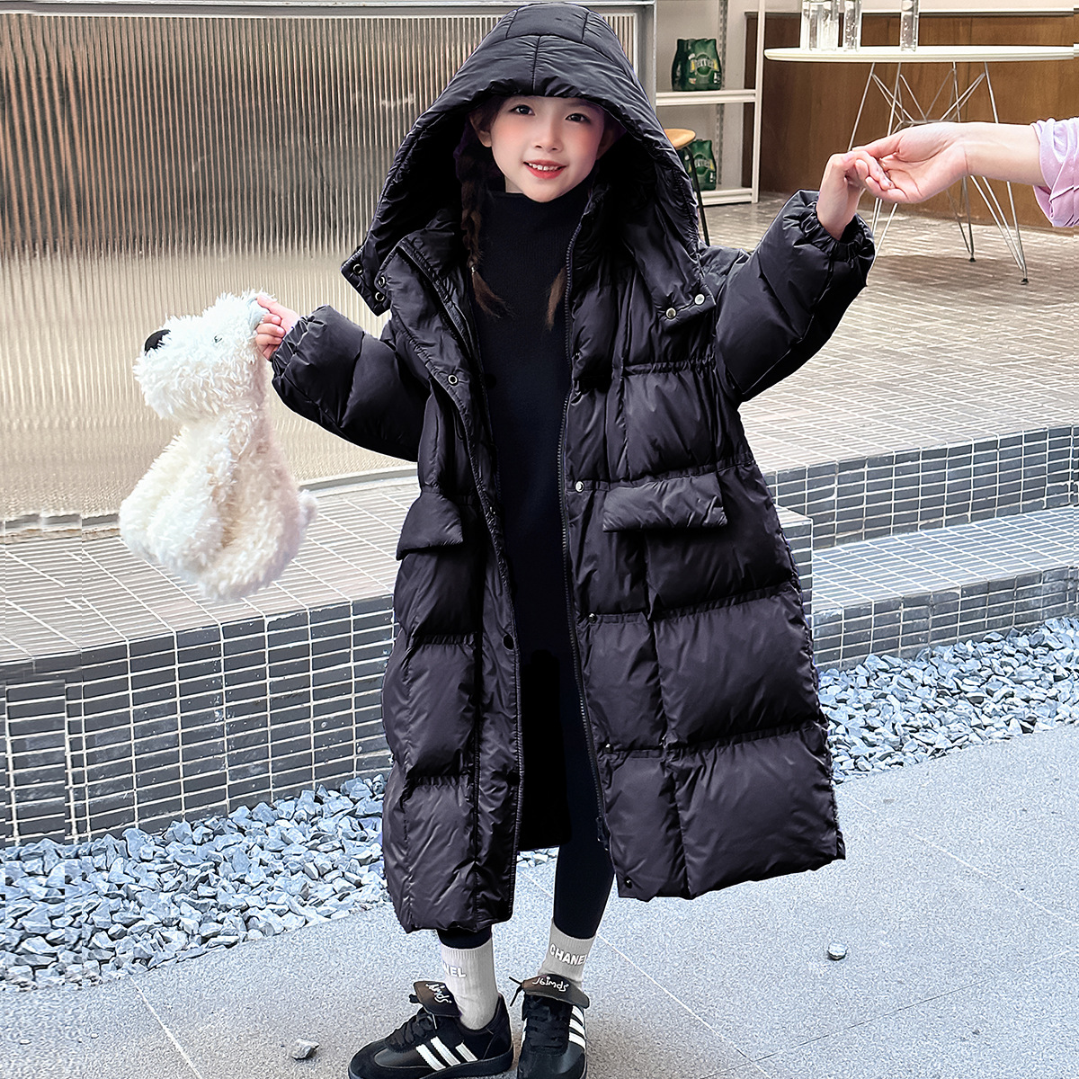Gran abrigo largo de algodón acolchado para niños de Corea del Sur invierno nuevos niños y niñas bebé sobre la rodilla abrigo de algodón acolchado cálido abrigo engrosado