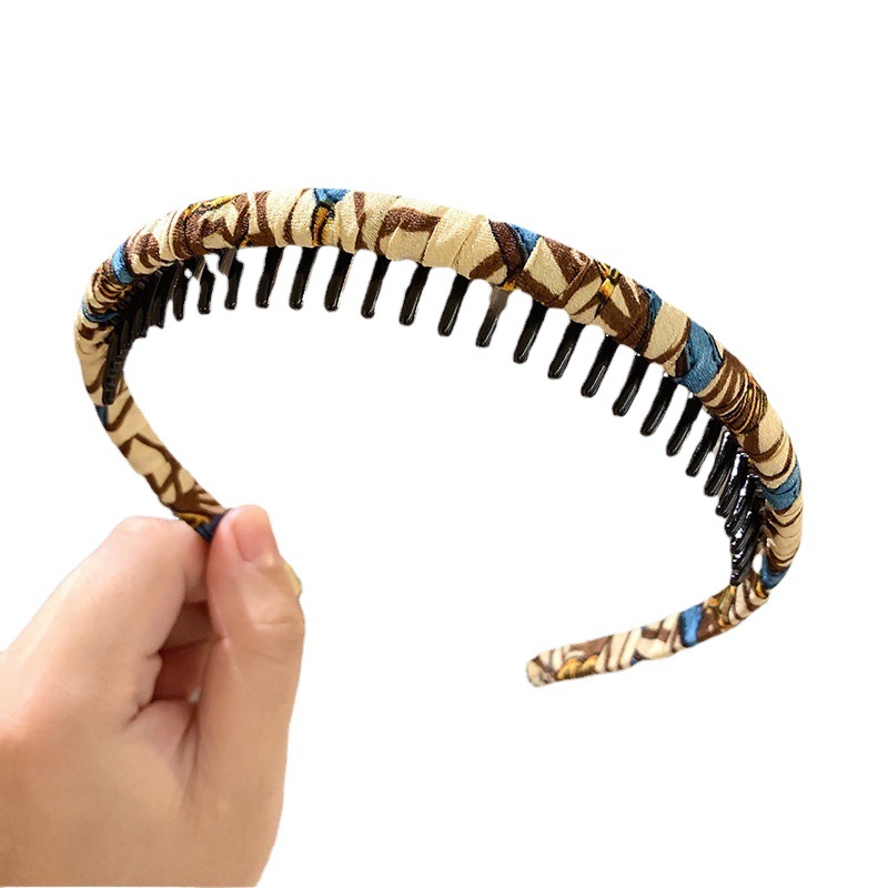 Diadema de estilo coreano al por mayor máscara facial de mujer salir Baita temperamento Diadema con dientes antideslizante presión horquilla cabeza Accesorios