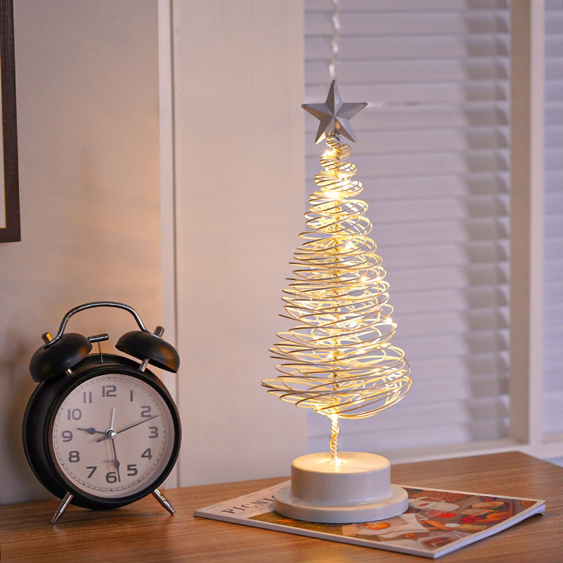 Nuevo árbol de Navidad LED decoración de luces de estilo de luces de vacaciones atmósfera estrella de la habitación decoración de la lámpara del dormitorio pequeña lámpara de mesa