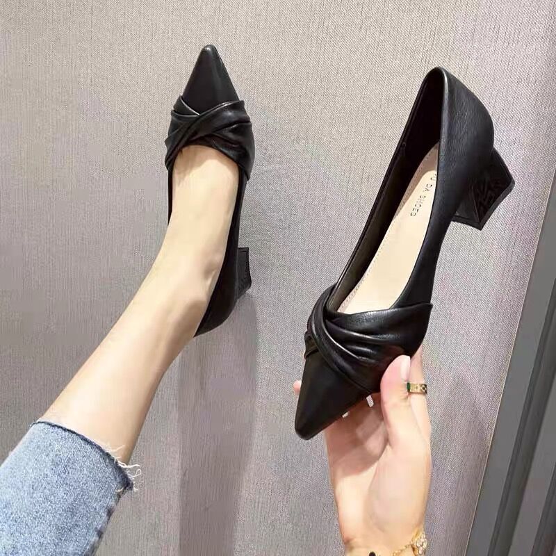 Tacones altos zapatos de mujer tacones puntiagudos 2026 primavera y verano nuevos pequeños zapatos de estilo de moda casual zapatos de mujer de trabajo poco profundos