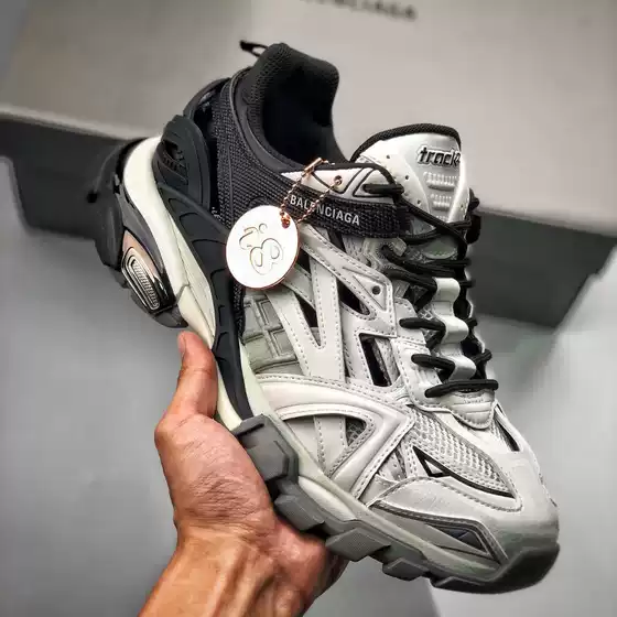 Putian Pure Original i8 Paris Fourth Generation Dad Shoes New Sports Thick Bottom Track 2 Couple's Leisure Running Shoes