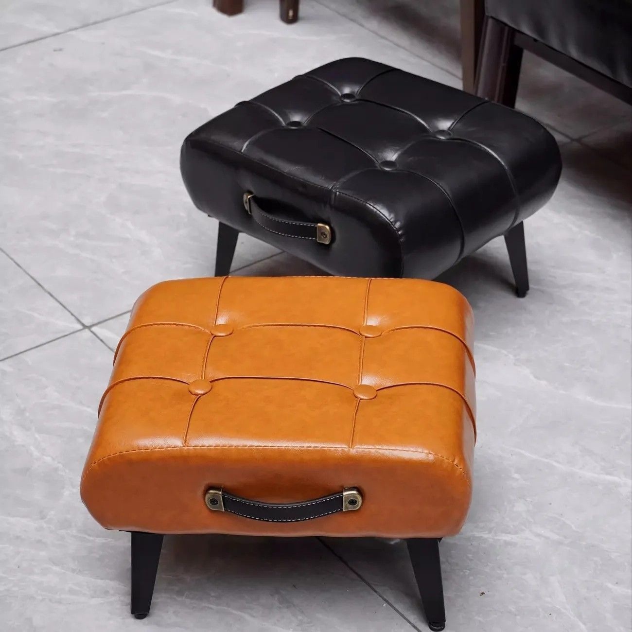 Soft cushioned shoe-changing bench for home entrance, trendy footrest, light luxury coffee table, low stool, sofa for living room, simple soft seat for entryway