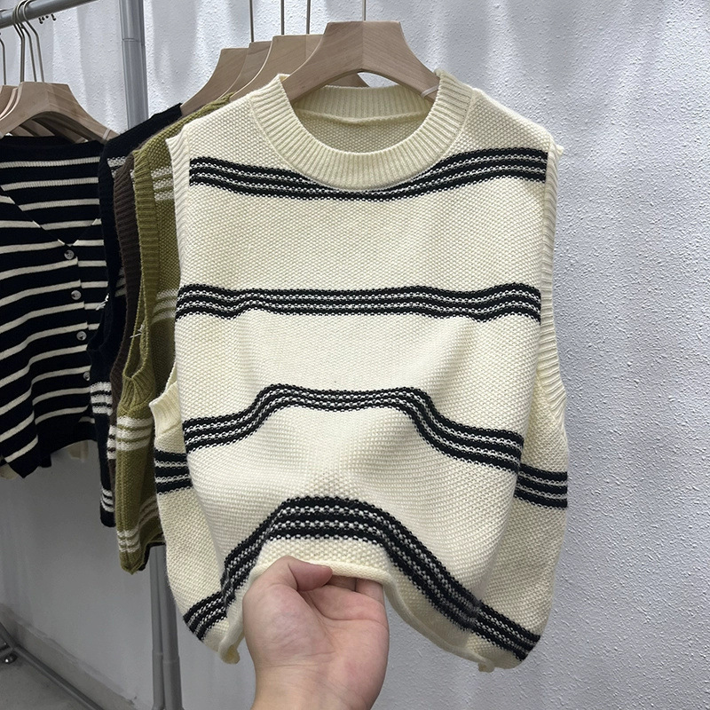 Women's Sleeveless Sweaters & Cardigans Stripe Simple Style Stripe display picture 8