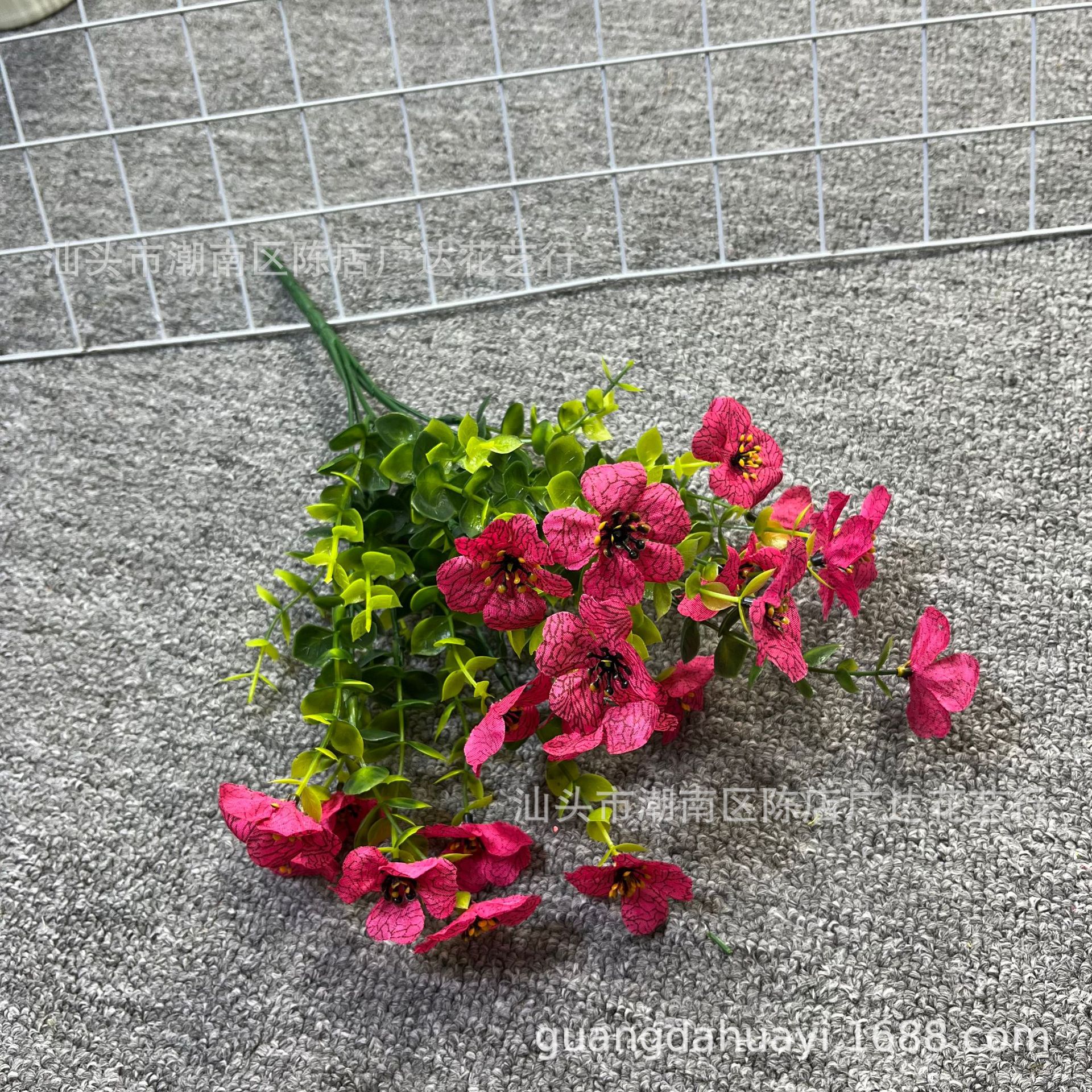 7 cabezas eucalipto violeta ciruela roja (color caliente)