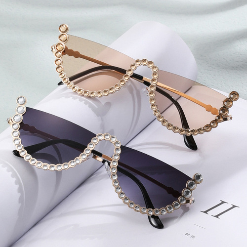 23 European and American Personality Diamond-embellished Sunglasses with Cat-Eye Style Half-Rim Frameless Sunglasses
