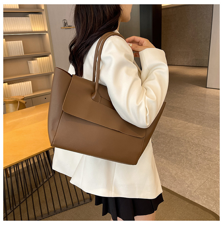 2024 Donna Nuovo Lare Capacità Alta Qualità Texture Semplice Tempo Libero Colore Solido PU Versatile Trendy Portatile Ascellare_voghion.com