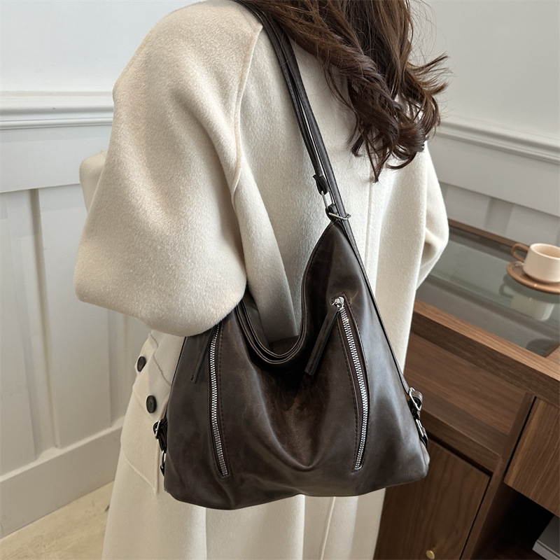 Mochila de hombro multipropósito de gran capacidad coreana para viajes mujeres 2024 nueva moda de hombro único ocio versátil bolsa de mano