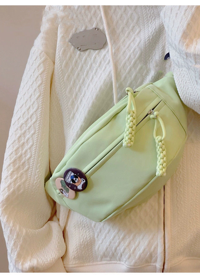 Bolsos casuales de lona para mujeres 2023 nuevo bolso de moda, bolso de pecho deportivo de verano, bolso de cintura de nicho universal