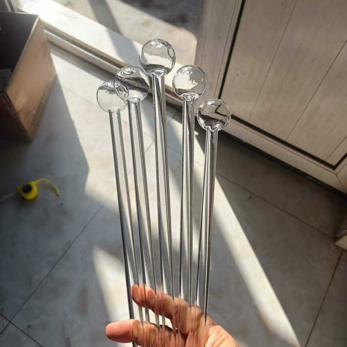 Transparent glass pipe