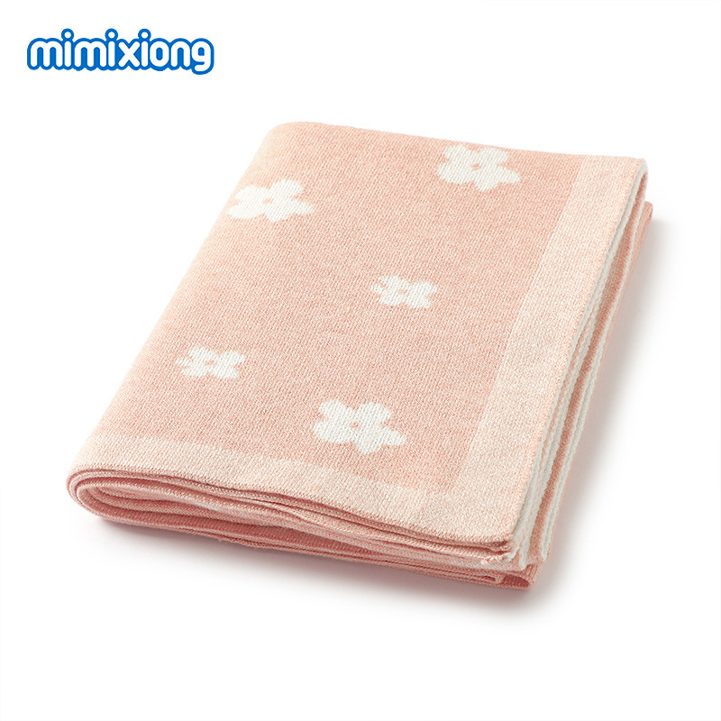 Ins venta caliente primavera, primavera y verano nuevo estilo linda flor jacquard bebé manta bebé cochecito cubierta edredón juego almohadilla