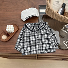 女童纯棉衬衫春季新款洋气宝宝娃娃领格子衬衣秋季婴儿百搭上衣