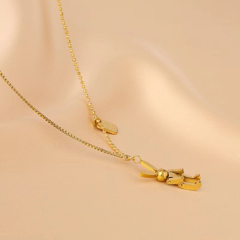 Fashionable mechanical sophisticated necklace stainless steel