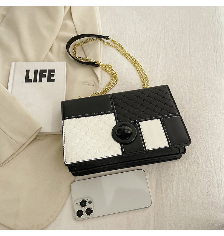 Piccola borsa a tracolla quadrata con catena borsa elegante_voghion.com