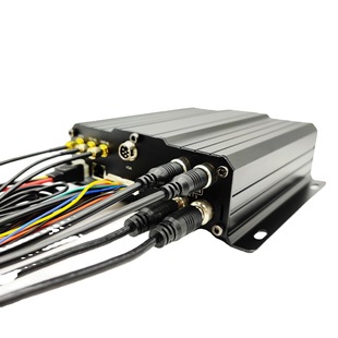 Taxi 8-channel 4G Video Recorder 4TB Hard Drive 256GB SD Card MDVR Local Machine 4G GPS WIFI