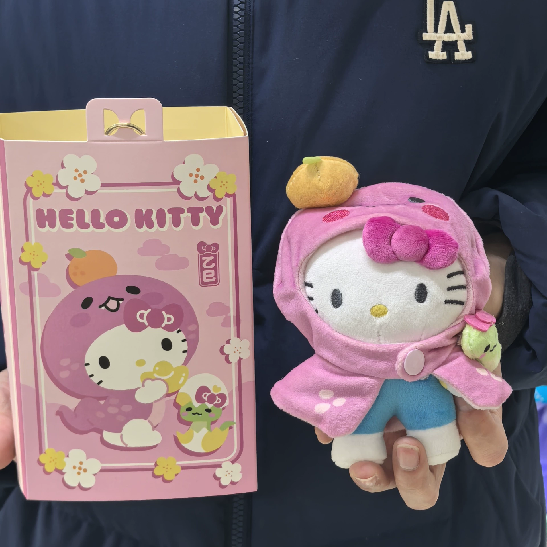Hello Kitty, плюшевая игрушка, плащ, подвеска, сумка