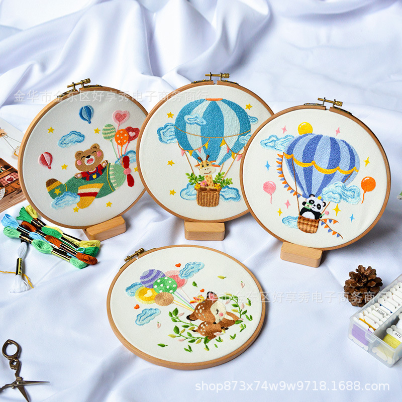 Border hecha a mano DIY paquete de material adulto principiante simple estilo europeo tela de dibujos animados bordado tridimensional conjunto de bordado cruzado