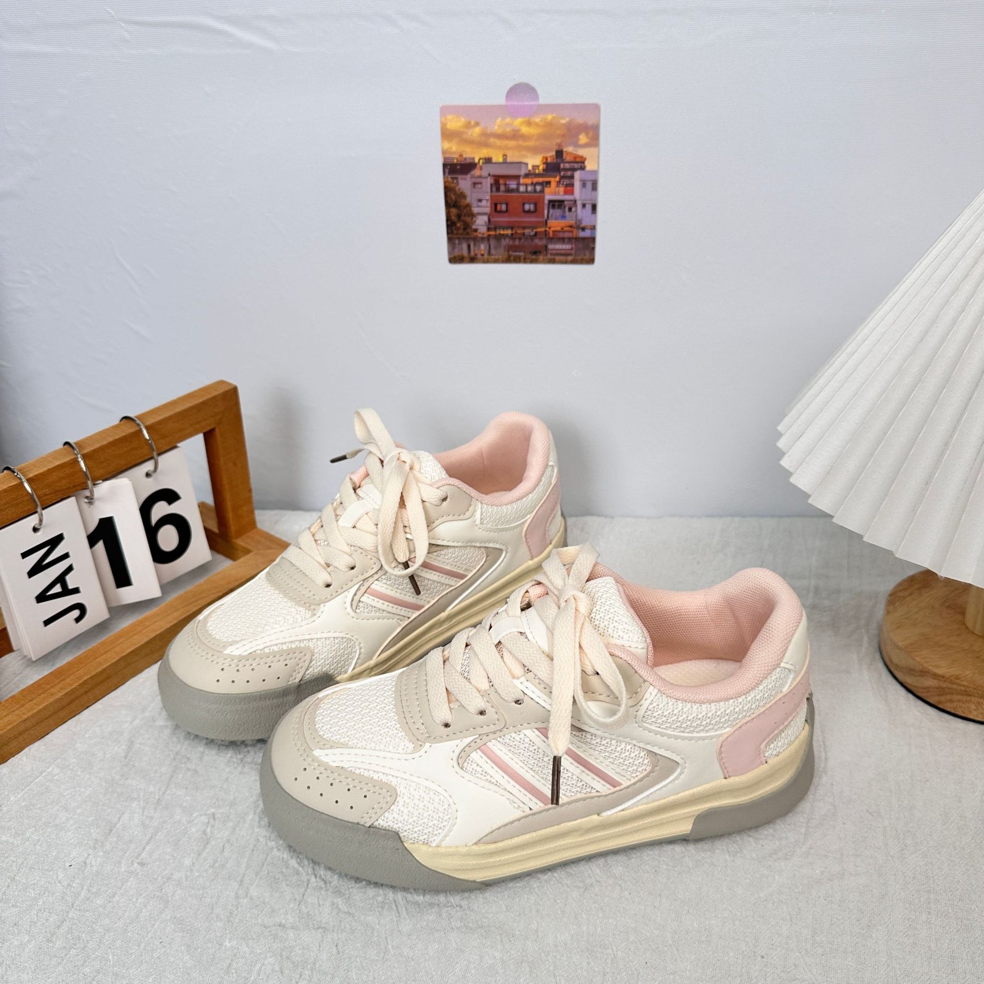 Yuanbo Xiaozhong original retro alemán zapatos de entrenamiento femenino 2025 primavera nuevo estilo casual deportes todo-fósforo zapatos de skate ins