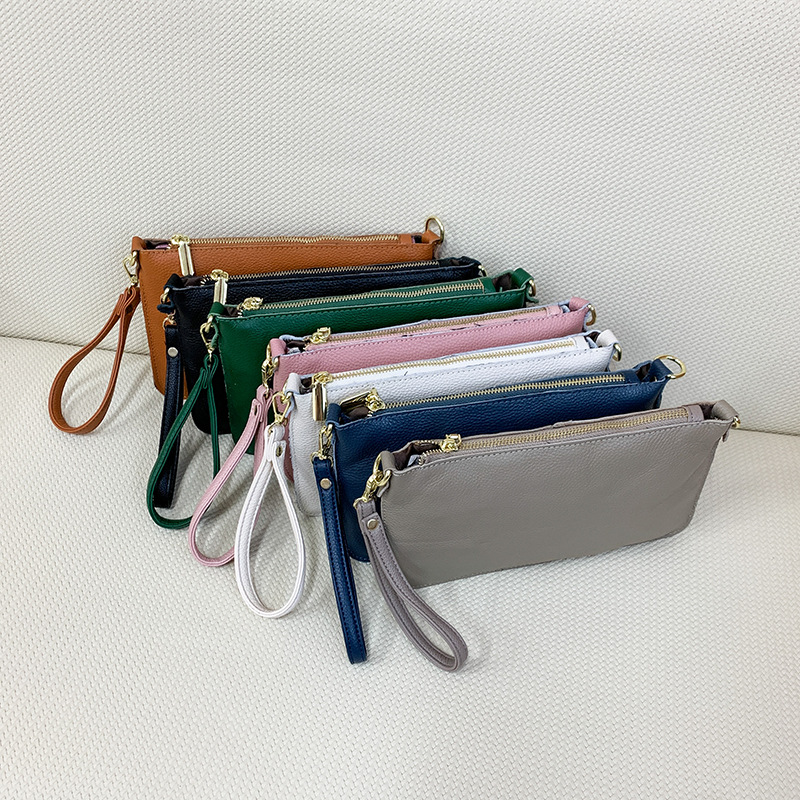 Women's Small Pu Leather Solid Color Basic Classic Style Zipper Phone Wallets display picture 7