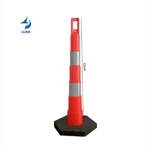 Fábrica de suministro de la fuente 123CM alta marca de cruce de caucho y plástico marca de cruce de caucho estándar de advertencia de columna de carretera limitador