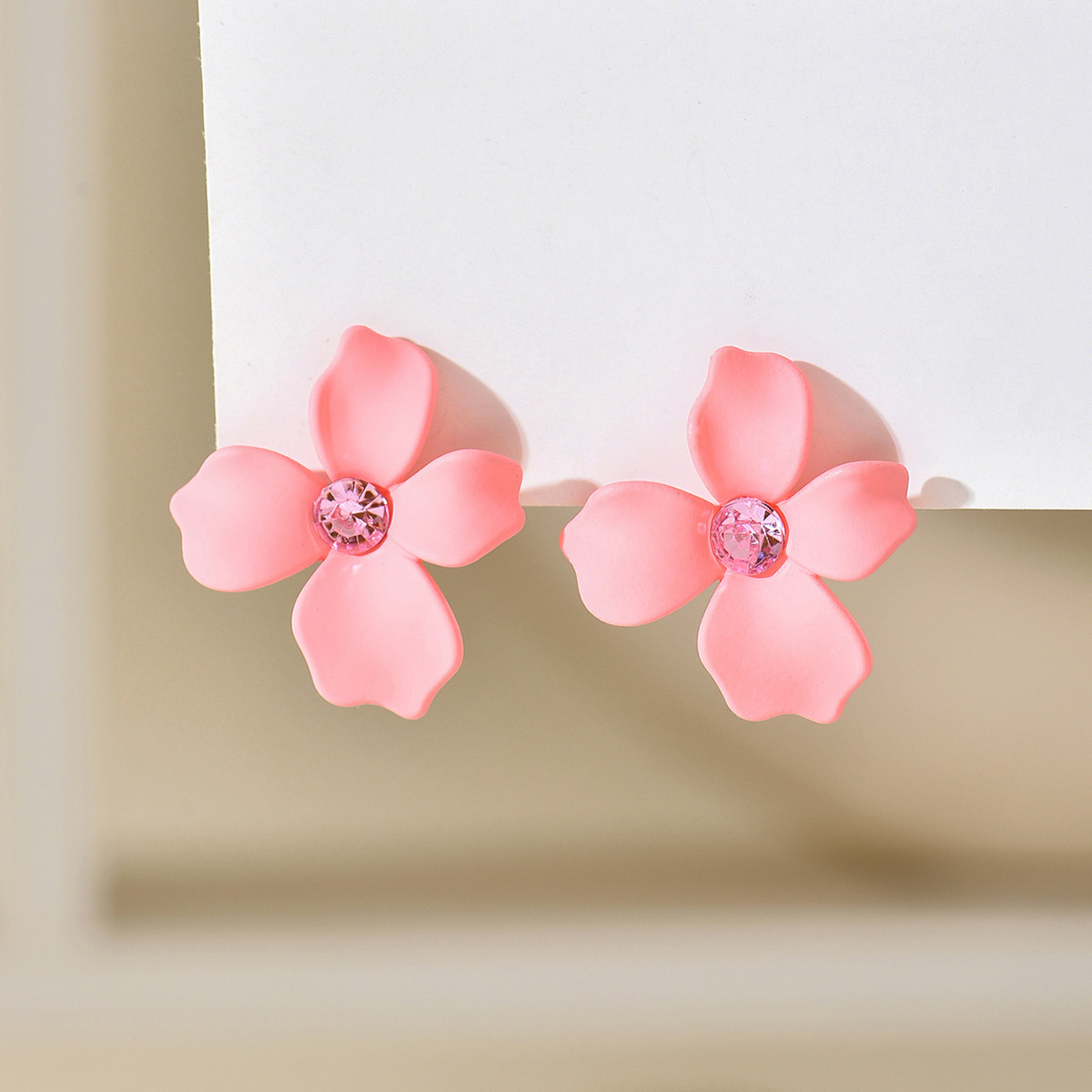 18g Weight Rhinestones Inlay Material Ear Studs Classification 1 Pair Quantity Daily Occasion Acrylic Material Flower Pattern Women's Gender Stoving Varnish, Inlay Design Sweet Style 1 Pair Sweet Flower Stoving Varnish Inlay Arylic Rhinestones Ear Studs 4