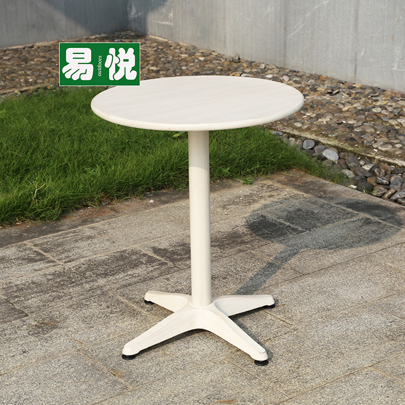 Tienda de té con leche Mesas y sillas al aire libre Sillas de mimbre de ocio de patio Juego de tres y cinco piezas Mesas y sillas exteriores de café Protector solar impermeable blanco