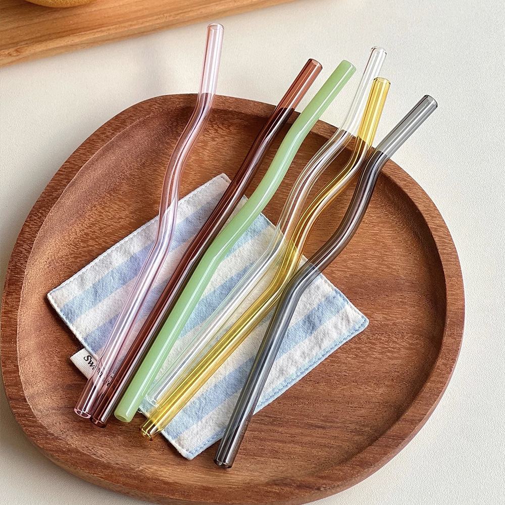 Resistente al calor, alta paja de vidrio corrugado de silicio, paja de vidrio de color para mujeres embarazadas y bebidas de jugo de fruta para niños al por mayor