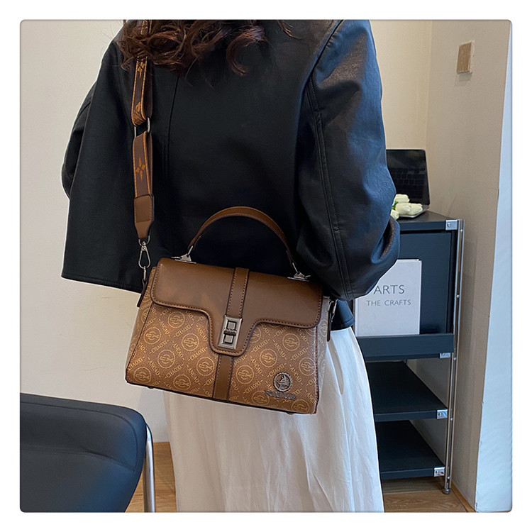 Grenzüberschreitende Damentaschen 2023 neue vielseitige kleine quadratische Taschen leichte Luxus-Textur-Handtaschen Pendler-Umhängetaschen Großhandel für Damen_voghion.com